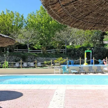 Parque de Campismo Mobil Confortable Avec Accès Handicapé à - Api-1-52-437 *