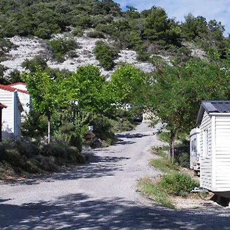 Mobil Confortable Avec Accès Handicapé à - Api-1-52-437 Parque de Campismo *